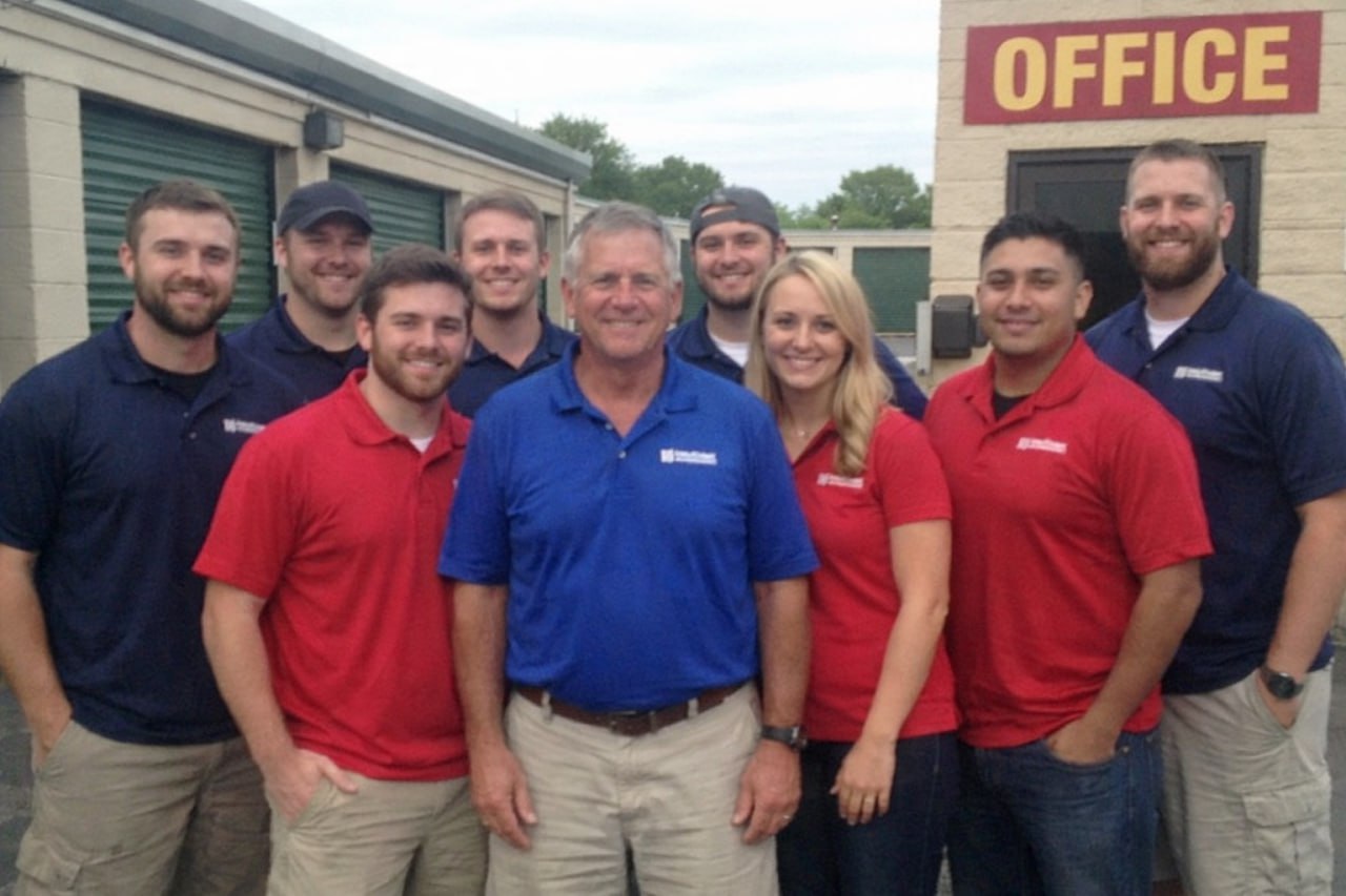 Water damage restoration professionals in Los Angeles, CA